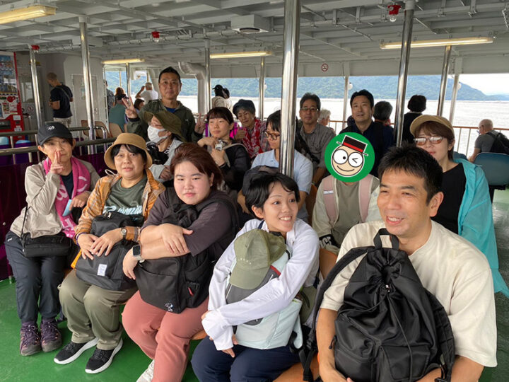 宮島フェリーの中で